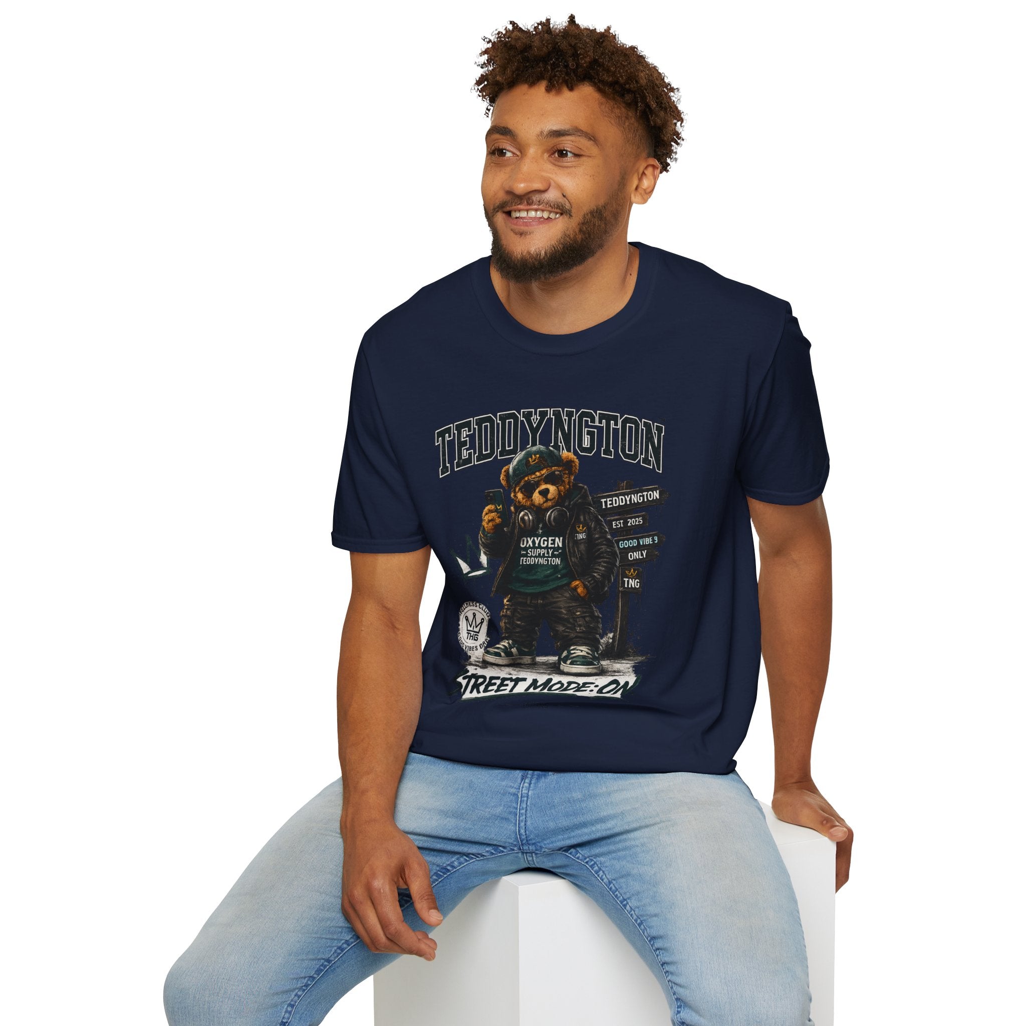 Teddyngton street mode tee
